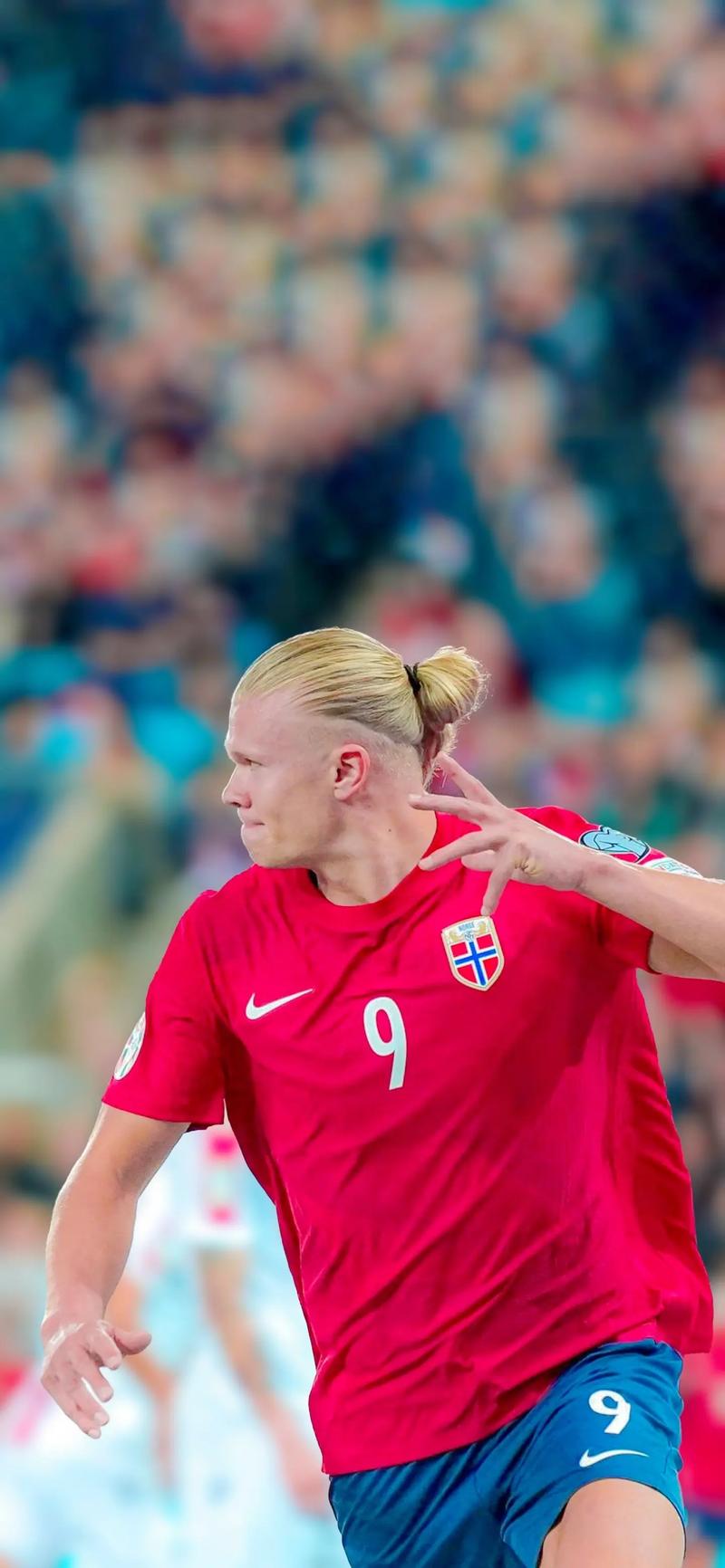 田中将大在 2021 年返回日本加盟乐天金鹫，引发日职票房狂潮