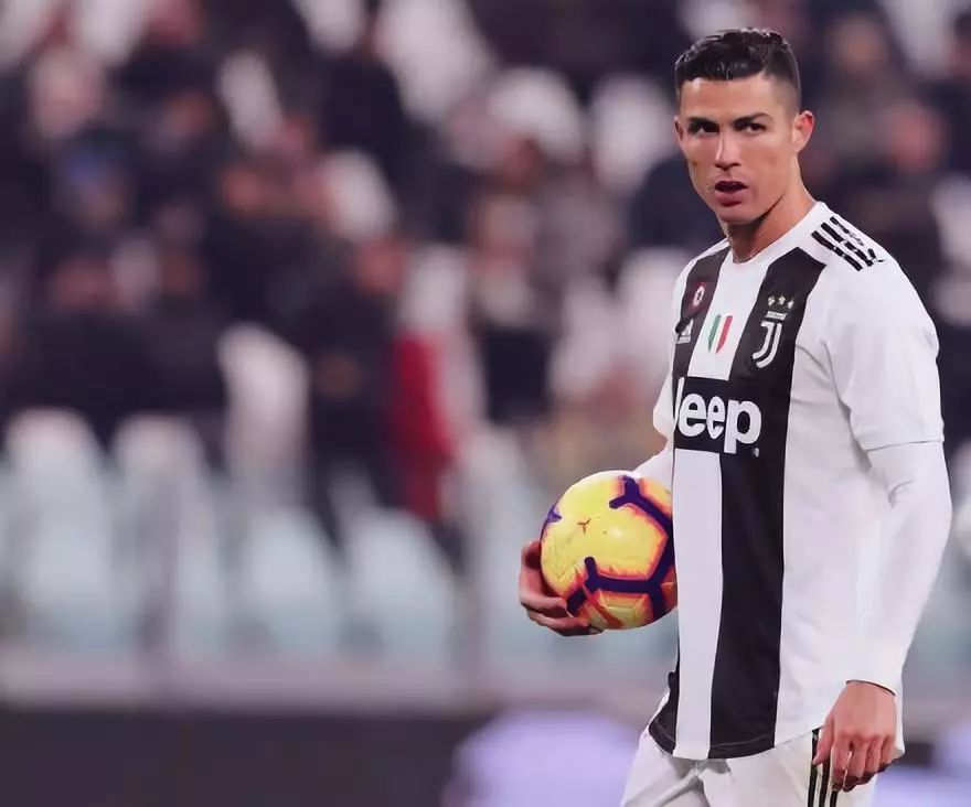 浙江副总：外援要了解中国足球；就算是国脚也不会随便开顶薪（浙江副总：外援需了解中国足球；即使是国脚也不会轻易给顶薪）