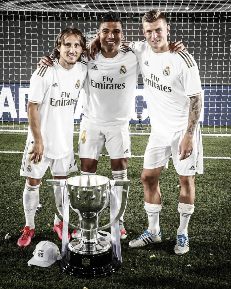 队报盛赞托万：现在他不仅是技术领袖，还是更衣室领袖