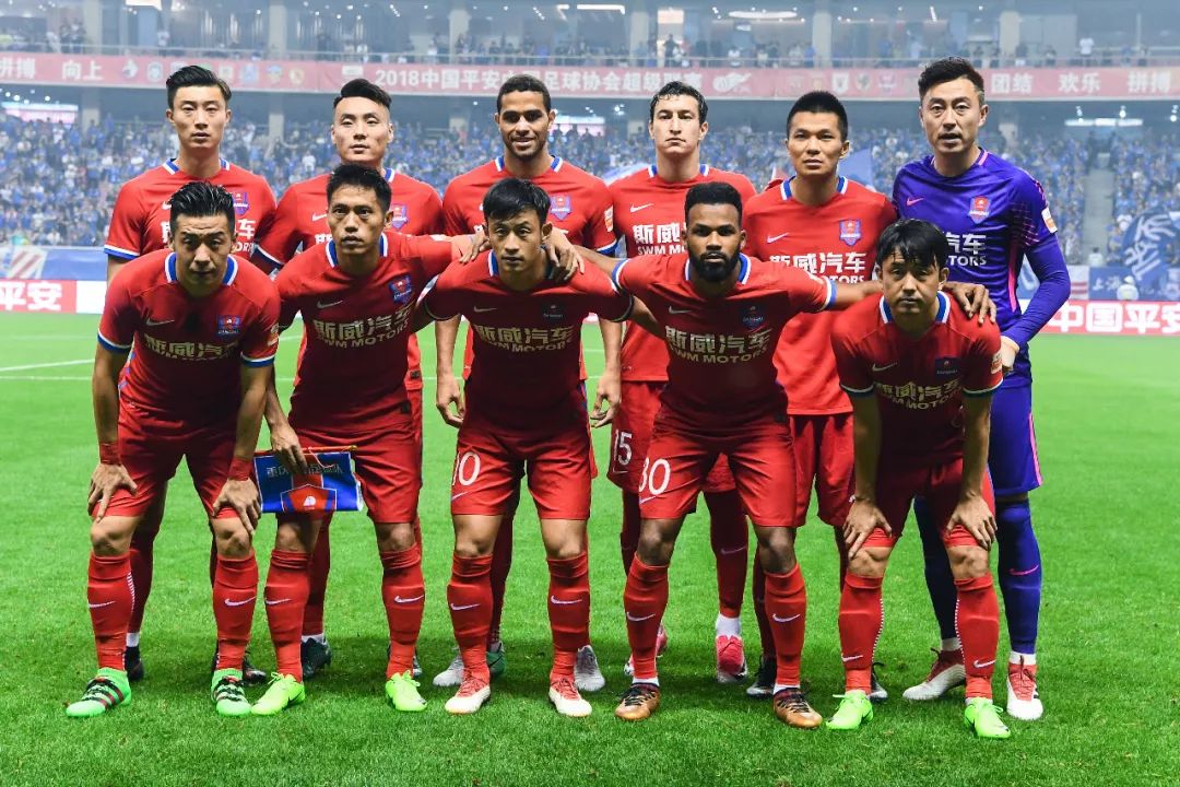 梅西48冠后仍渴望胜利，法尔孔盛赞其竞争心态影响全队