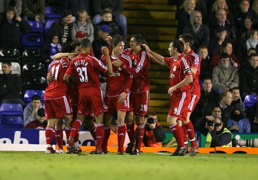 欧冠战报：孔德双响，克瑙夫破门，巴塞罗那2-1法兰克福