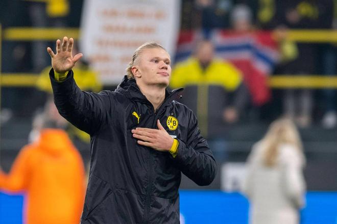 190km发球时速+肩伤隐患！郑钦文退赛是怕输？休养后能更强吗？