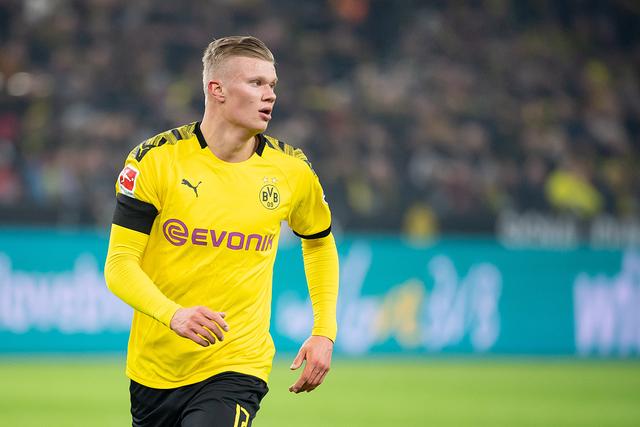 被打服，雷霆杰伦·威廉姆斯谈圣诞大战输马刺：有身高7尺5寸的（圣诞大战不敌马刺，雷霆杰伦·威廉姆斯：对面有个身高7尺5的家伙）